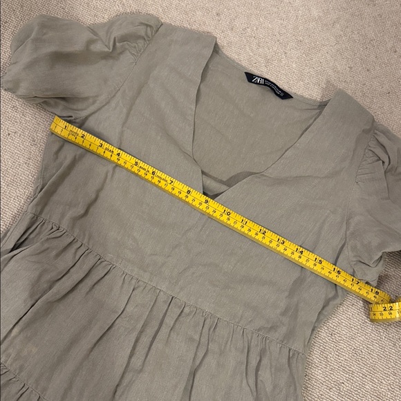Zara Green Tiered Ruffled linen dress - Picture 8 of 8